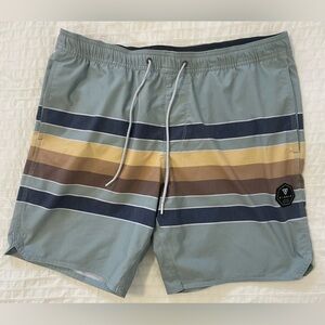 VISSLA -FIST BUMP ECOLASTIC BOARDSHORT size XL